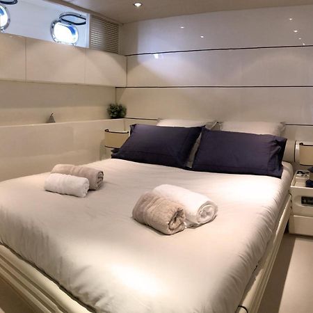 Home Sweet Boat - Chambres D'Hotes Empuriabrava Exteriér fotografie