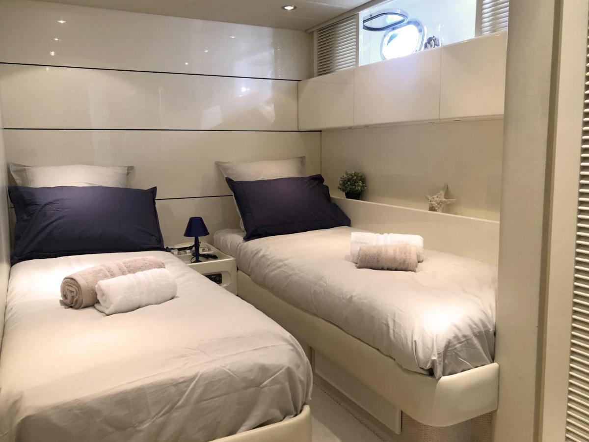 Home Sweet Boat - Chambres D'Hotes Empuriabrava Exteriér fotografie